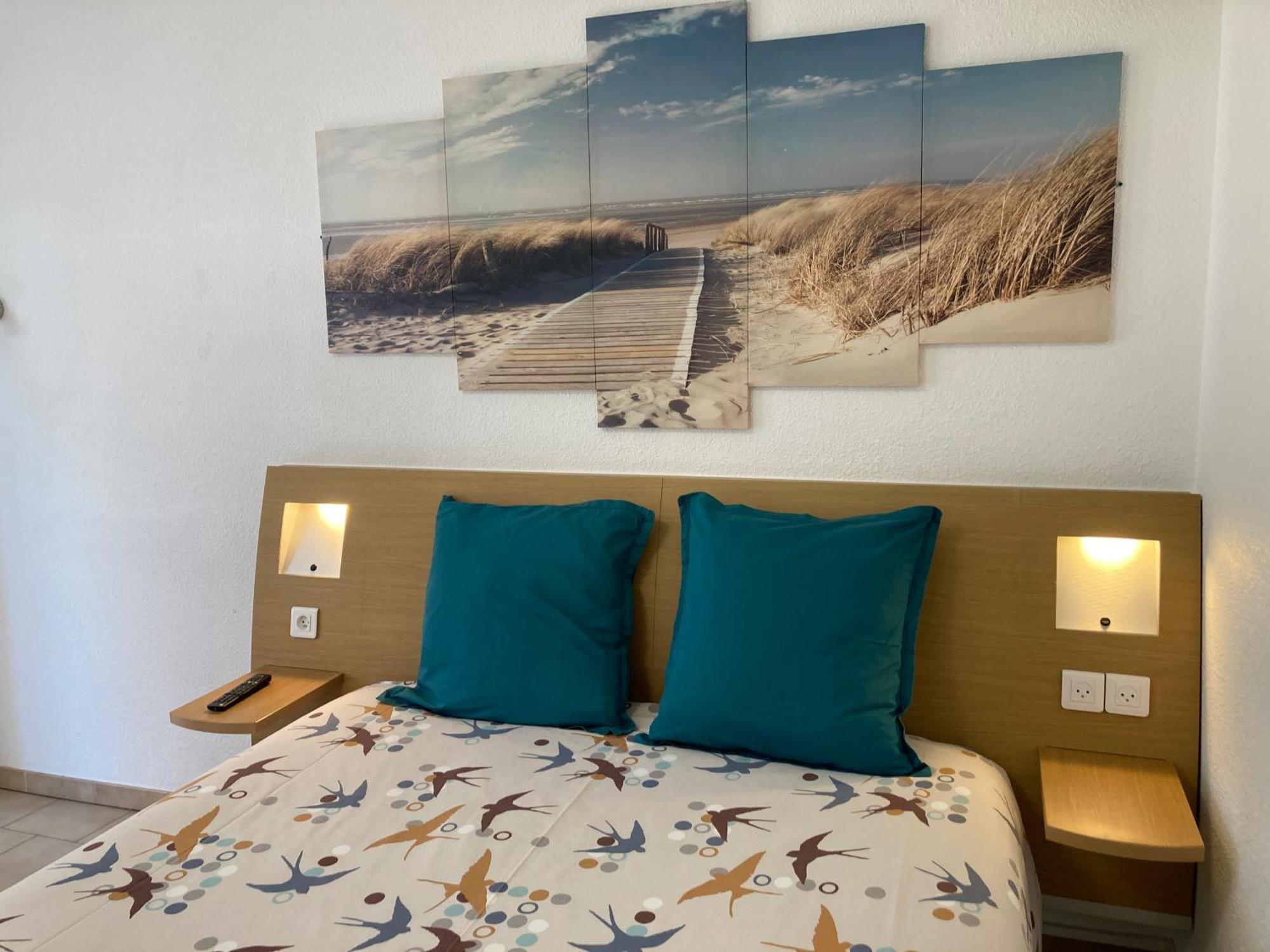 Les Bougainvillees De Camargue Villetelle Rum bild